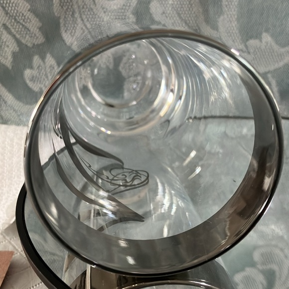 VINTAGE QUEENS LUSTERWARE Z MONOGRAM SILVER SCROLLS & TOP 8oz BARWARE - Picture 8 of 12